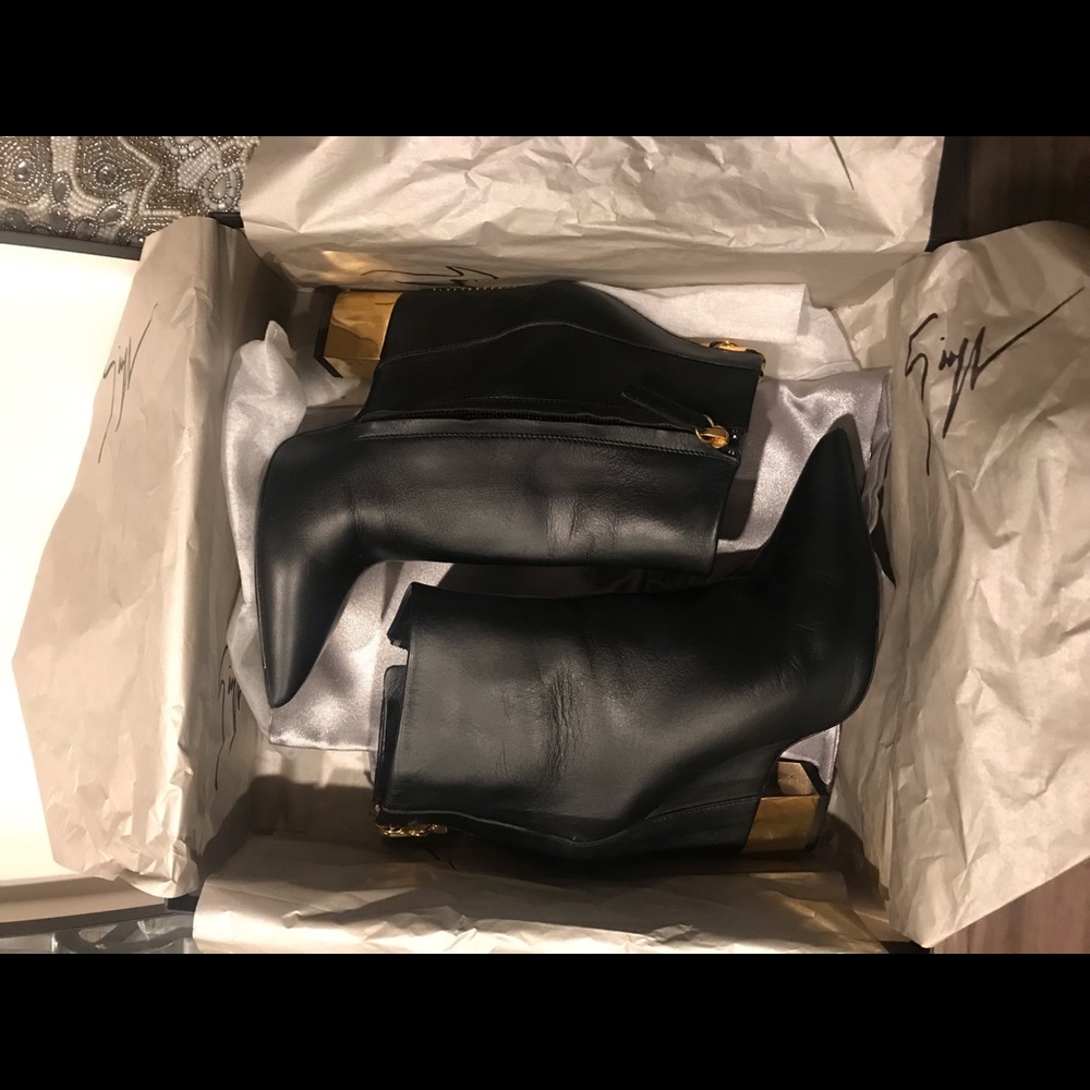 Giuseppe Zanotti black and gold leather booties